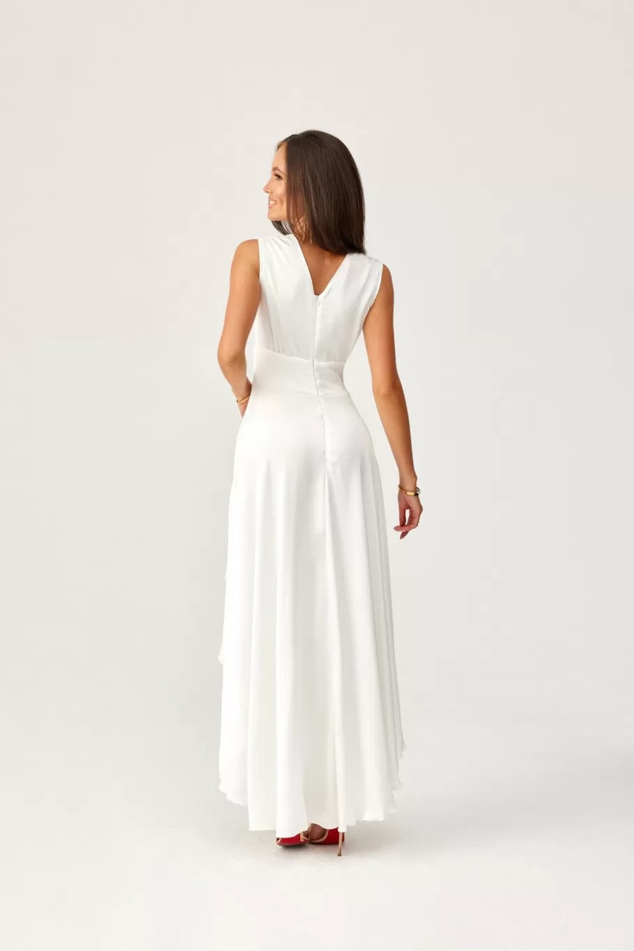 Balta satīna kleita (S; XL)