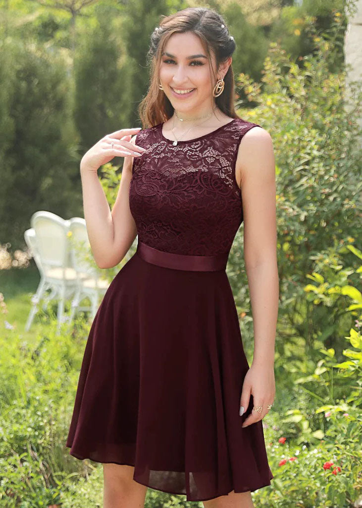 Bordo sarkana mini svētku kleita (S)