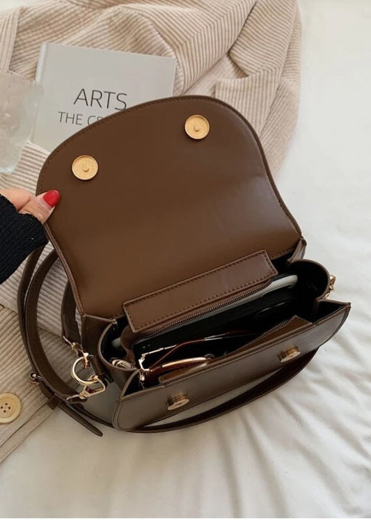 Kafijas brūna mini plecu somiņa