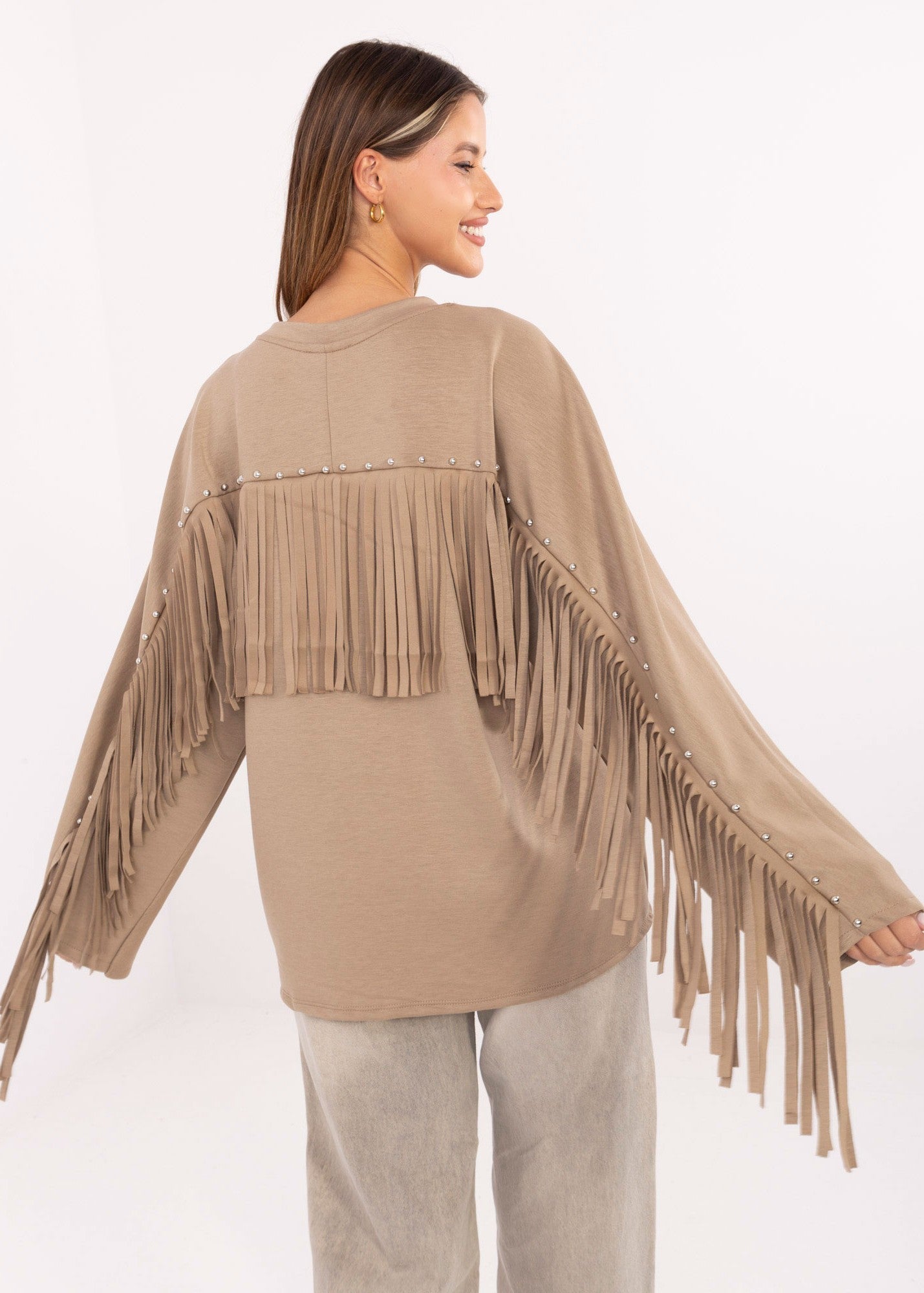 Tumši bēšs džemperis ar bārkstīm (One size/S-XL)