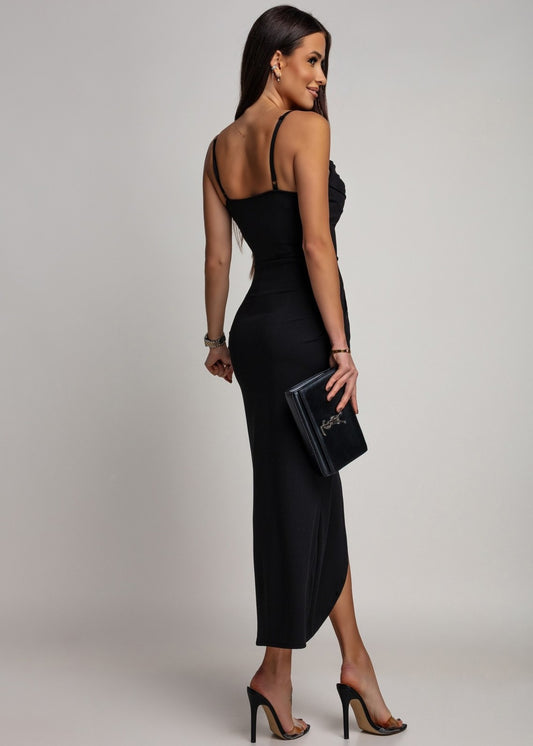 svinīga kleita ar lencītēm