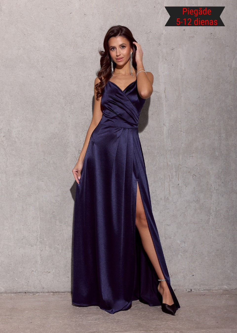 Tumši zila satīna vakarkleita (XS; S; M; L; XL)