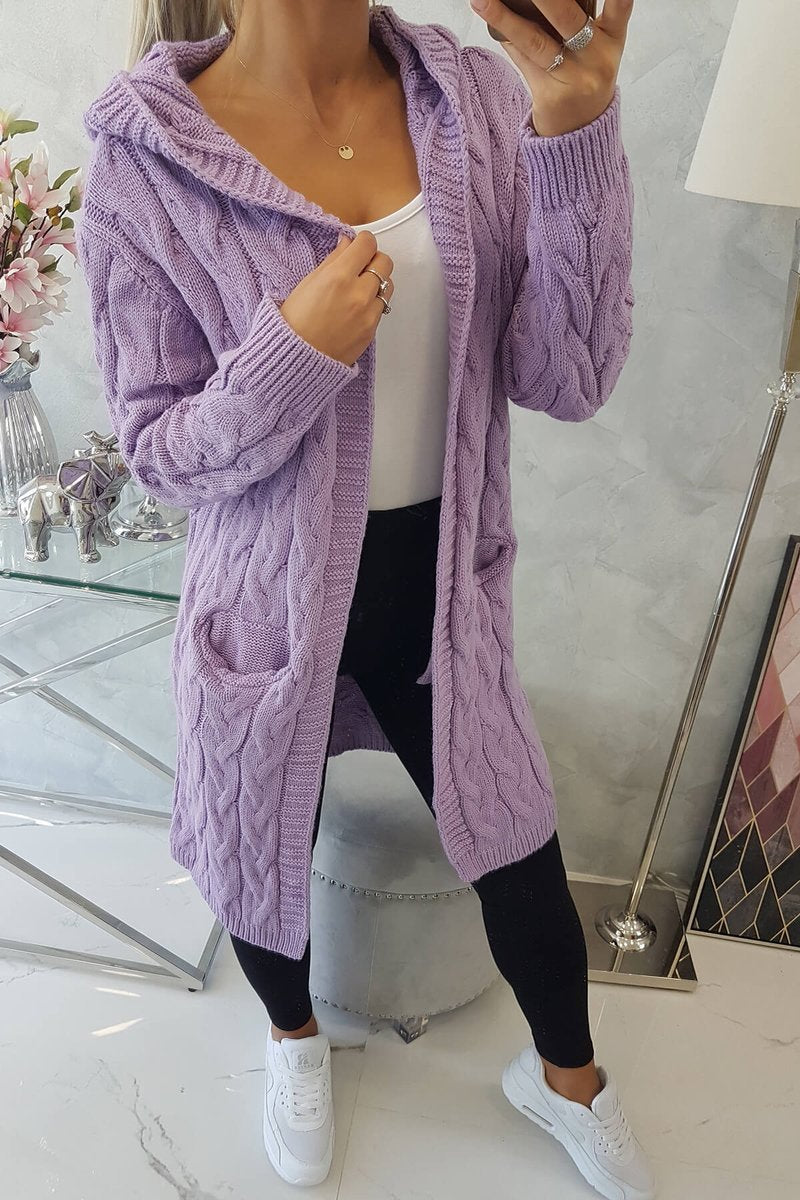 Gaiši violeta garā jaka ar kapuci