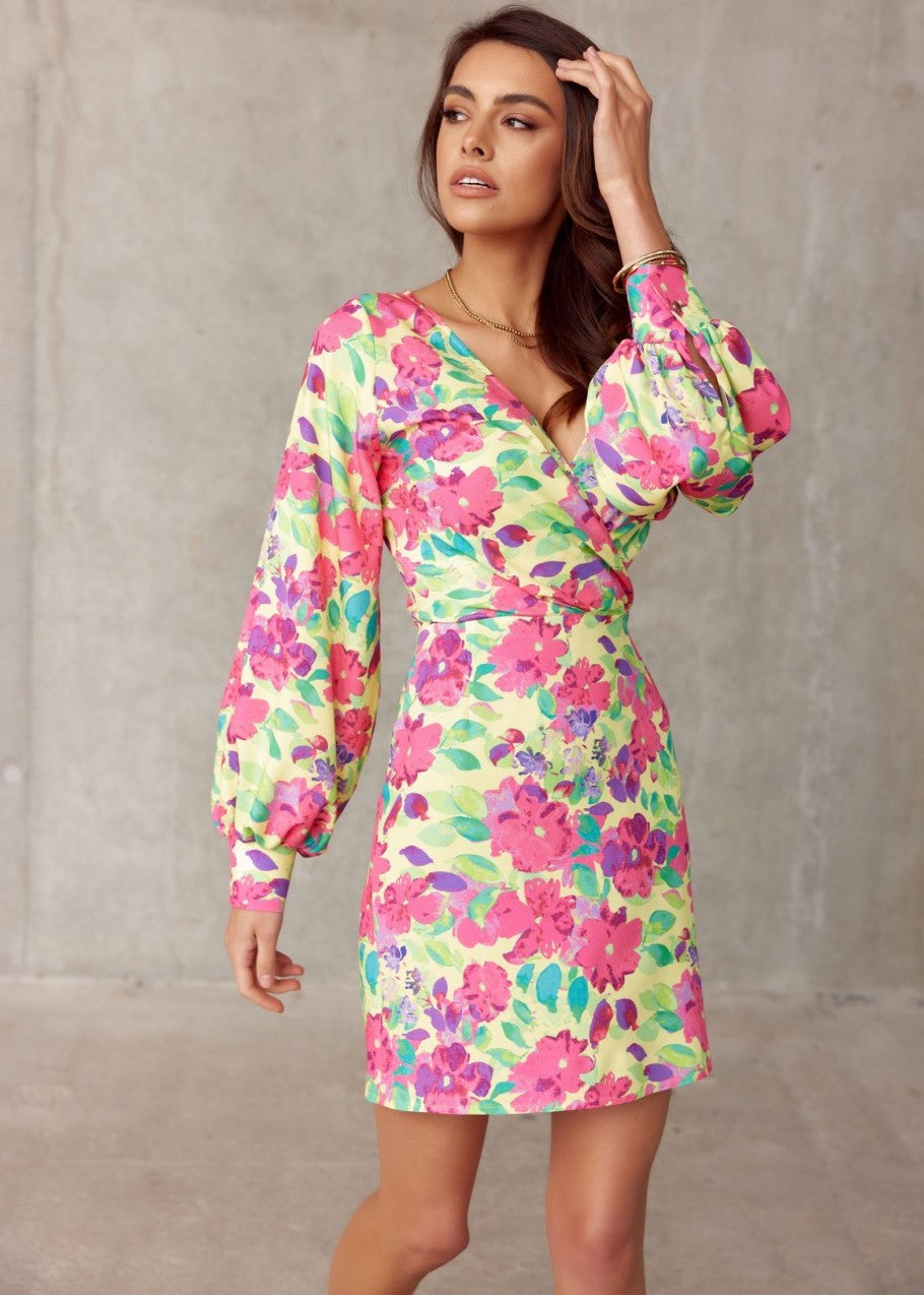 Kleita ar ziedu rakstu (S; M; L)