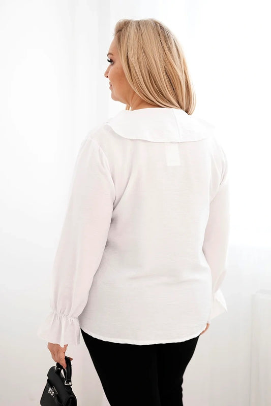 Balta blūze ar brošiņu (One size/L-2XL)