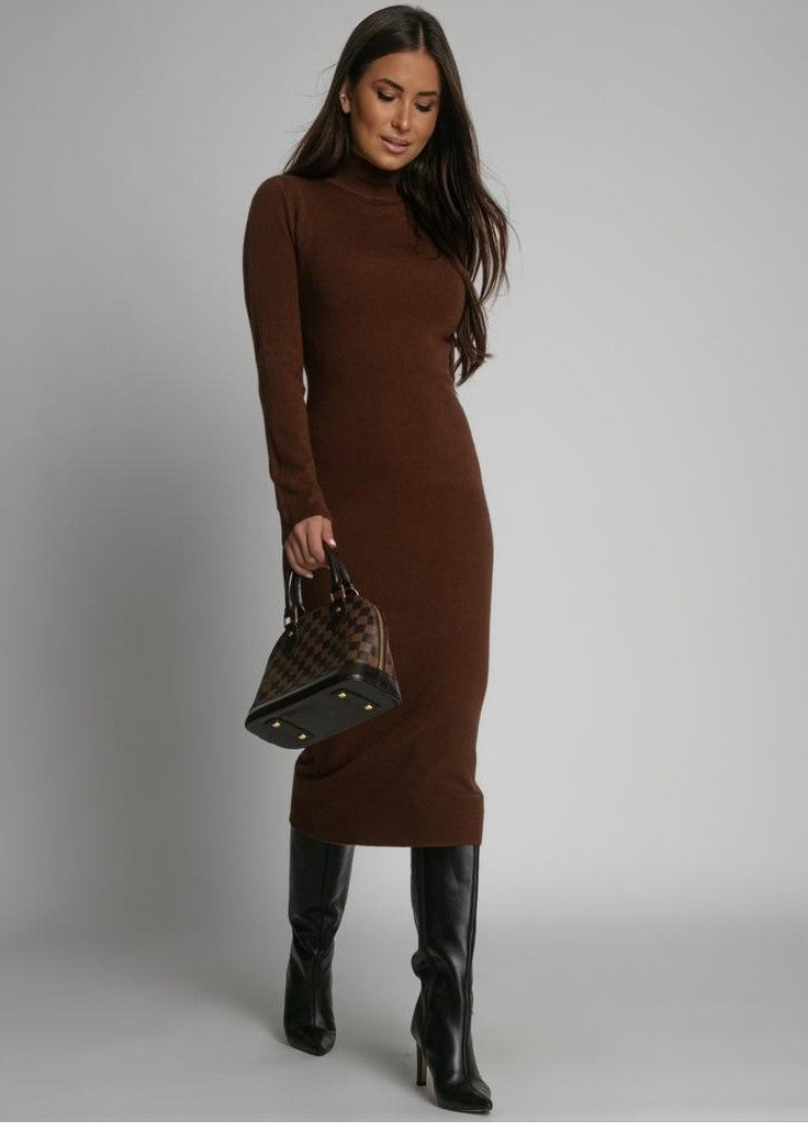 Brūna, pieguļoša adīta kleita (One size/XS-M)