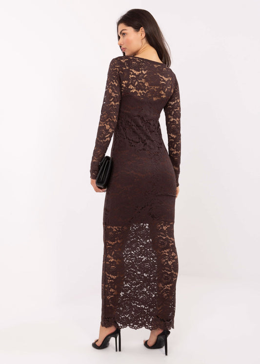 brūna pieguļoša garā mežģīņu kleita