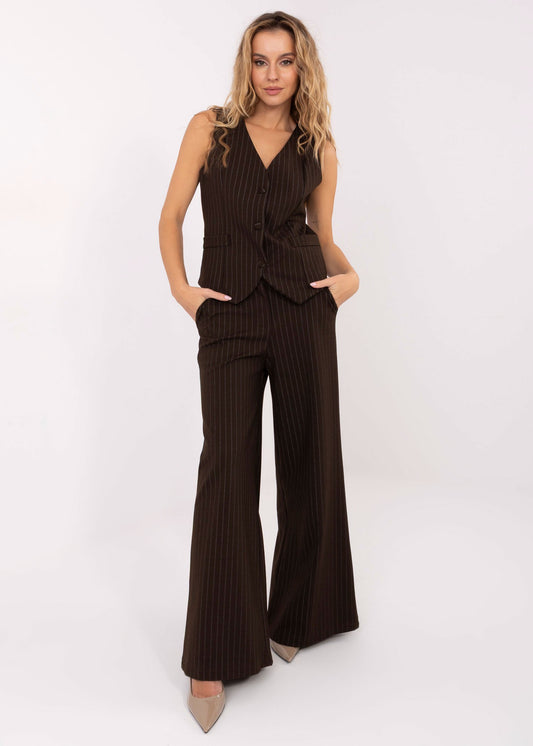 Brūns apģērbu komplekts (S/M)