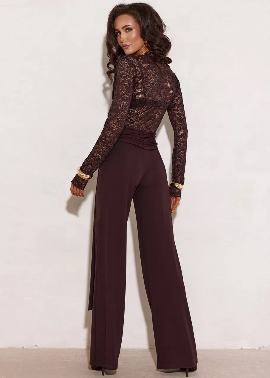 brūns mežģīņu kombinezons