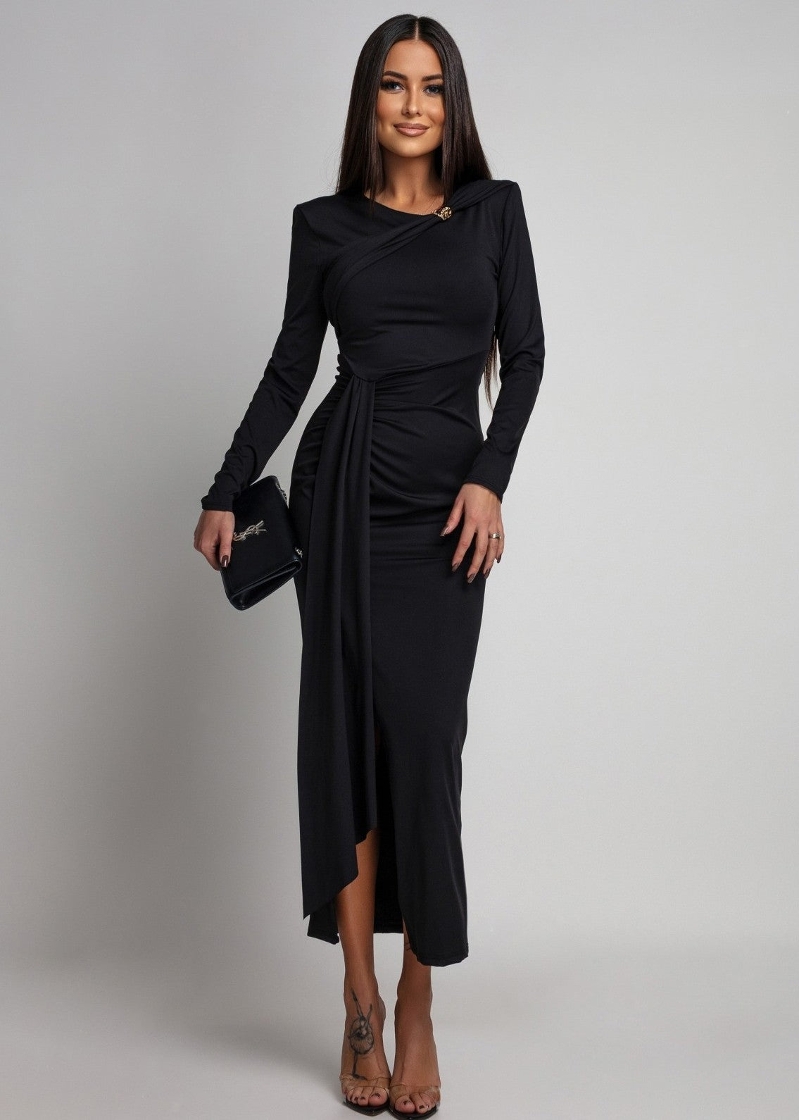 Melna pieguļoša kleita (One size/XS-M)