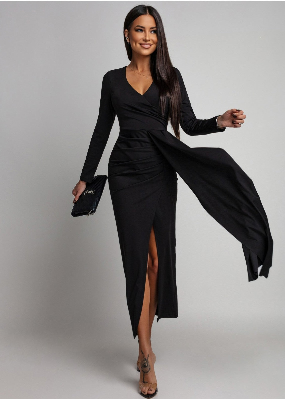 Melna pieguļoša kleita (One size/XS-M)